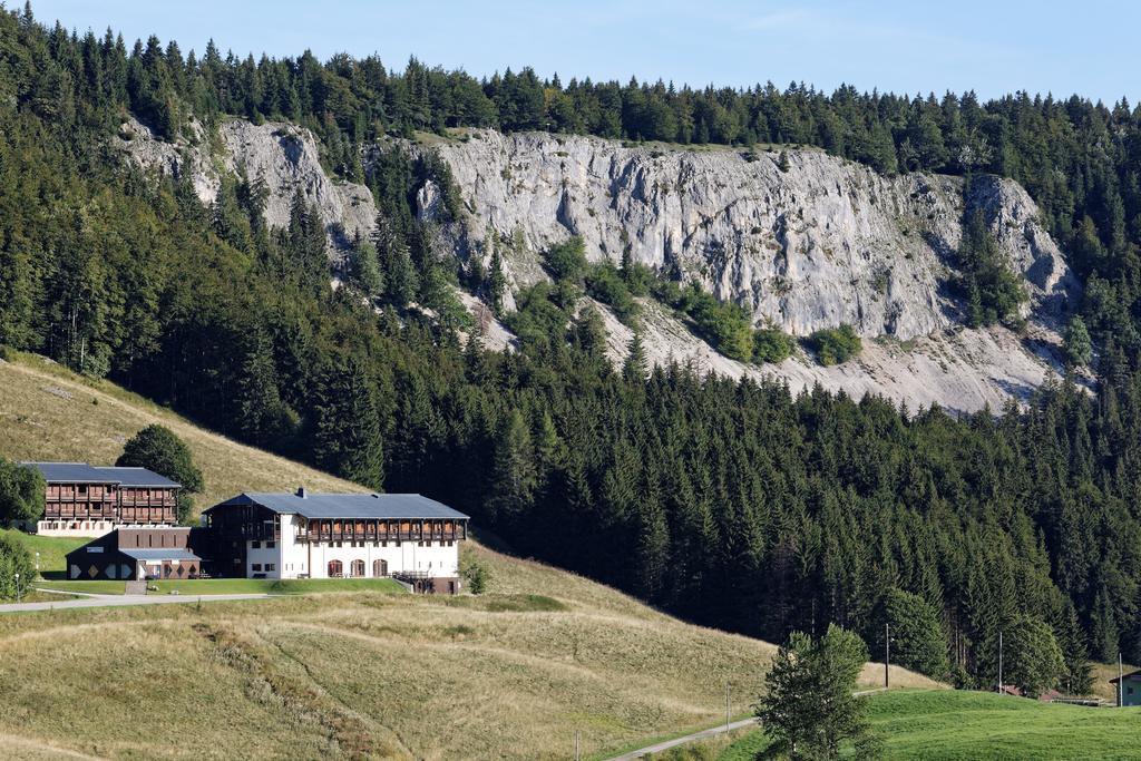 Hotel Club Le Risoux Bois-d'Amont Exterior photo