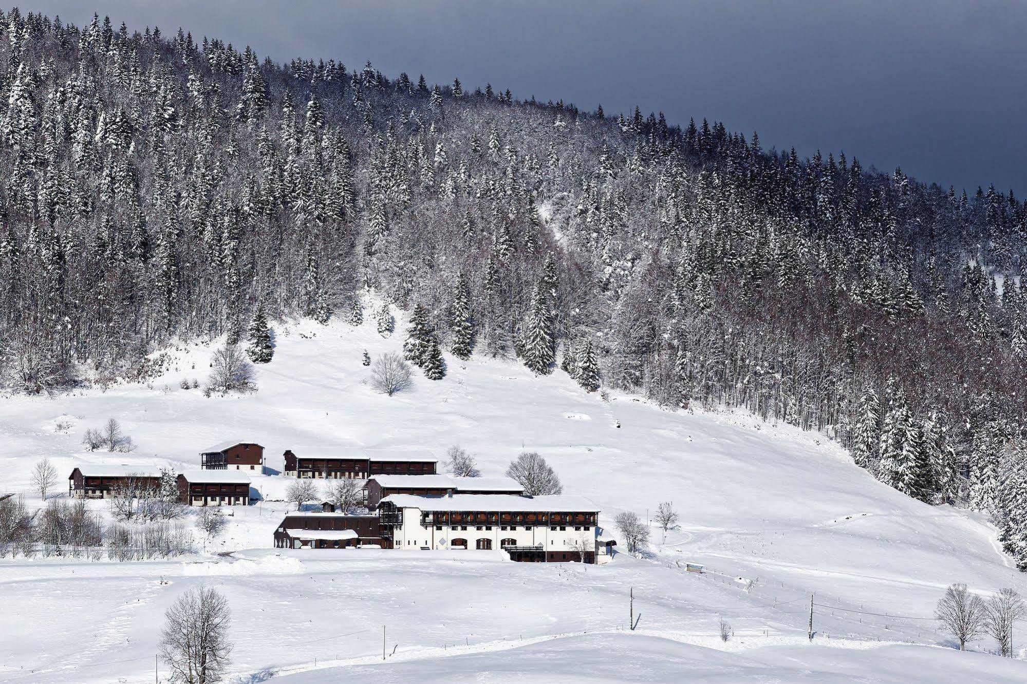 Hotel Club Le Risoux Bois-d'Amont Exterior photo